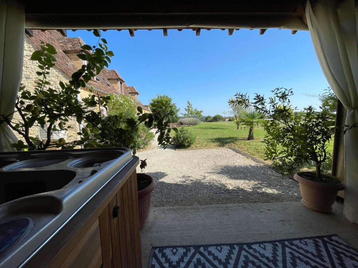 Chambre D'Hotes La Ferme De La Croix. Saint-Avit-Sénieur Buitenkant foto