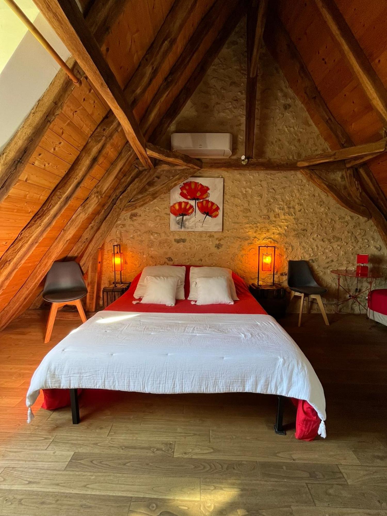 Chambre D'Hotes La Ferme De La Croix. Saint-Avit-Sénieur Buitenkant foto